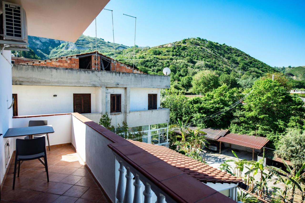 B&B Esterita Parghelia Exteriér fotografie